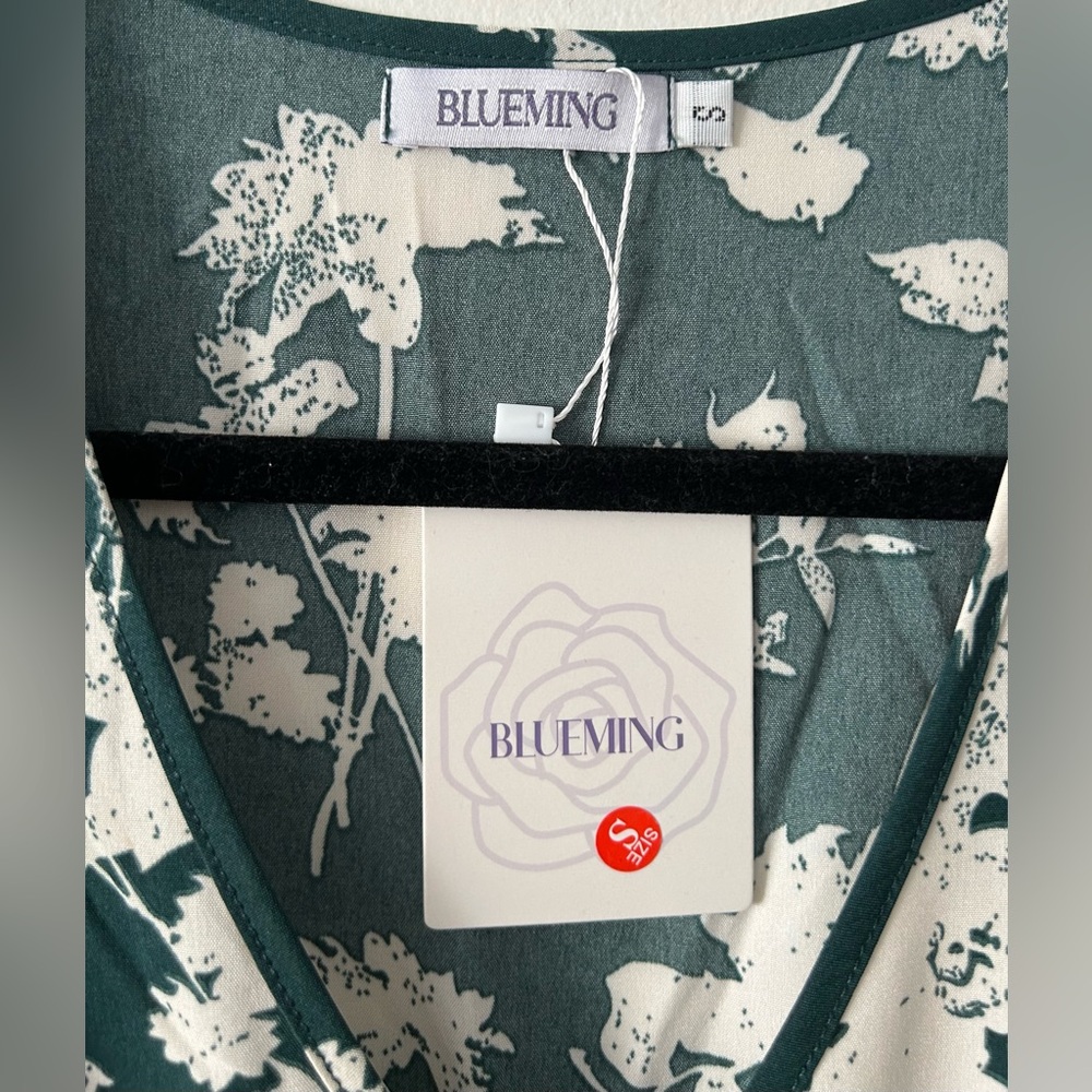 Blueming dress - Picture 4 of 5